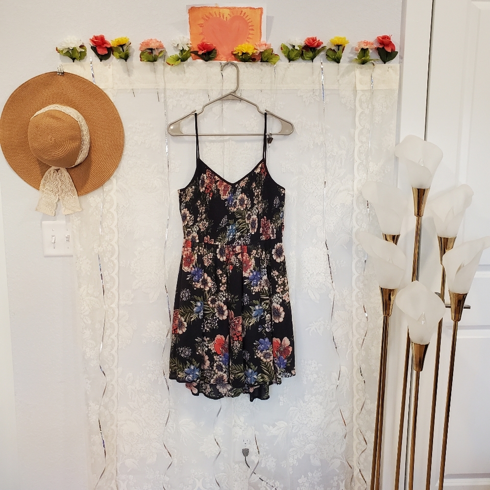 Band of Gypsies Short Lace Up Back Summer Flower Dress Stretchy